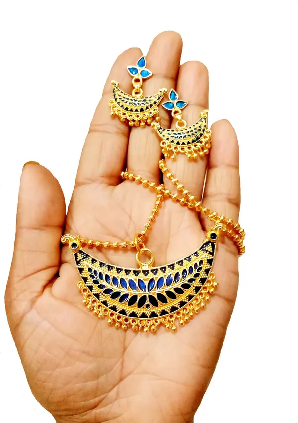 Assamese_Traditional_Gold_Plated_Blue_Colour_Joonbiri_Chain_Jewellery_Set_For_Women